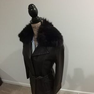 Leather! Beautiful Saga Furs Jacket